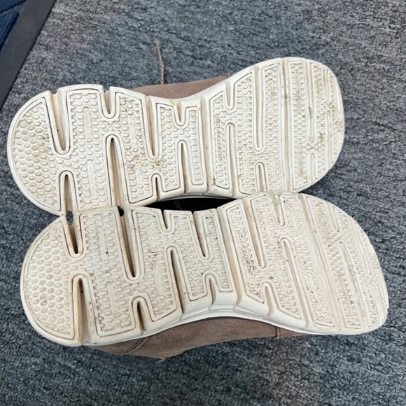 🌸 Skechers Synergy Cold Daze Casual Boots Women's Taupe - Picture 7 of 10